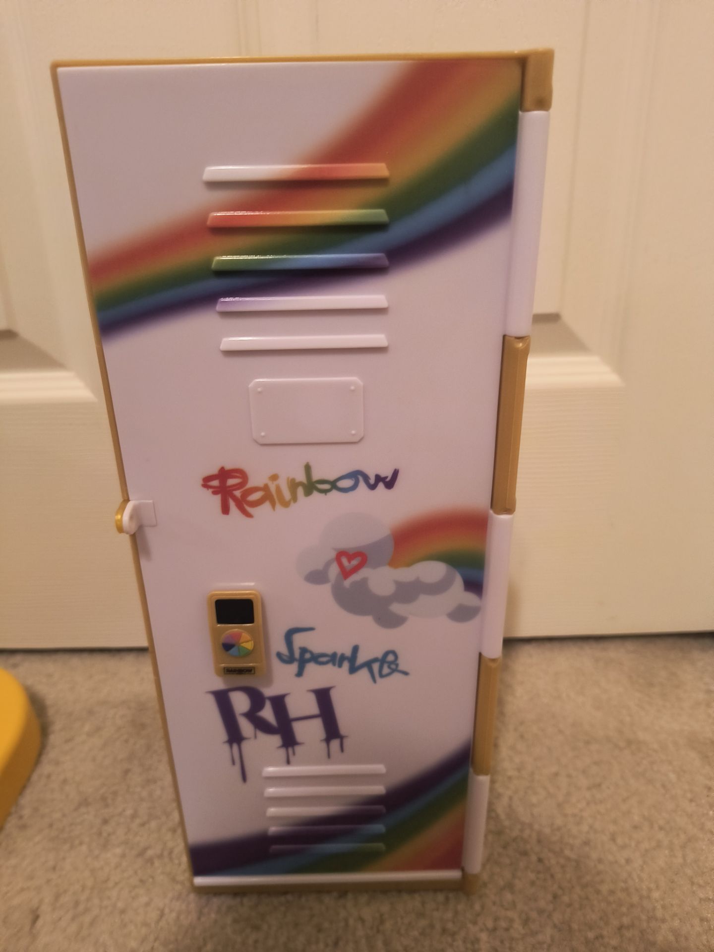 Rainbow high locker