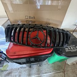 Mercedes Benz CLA Grill