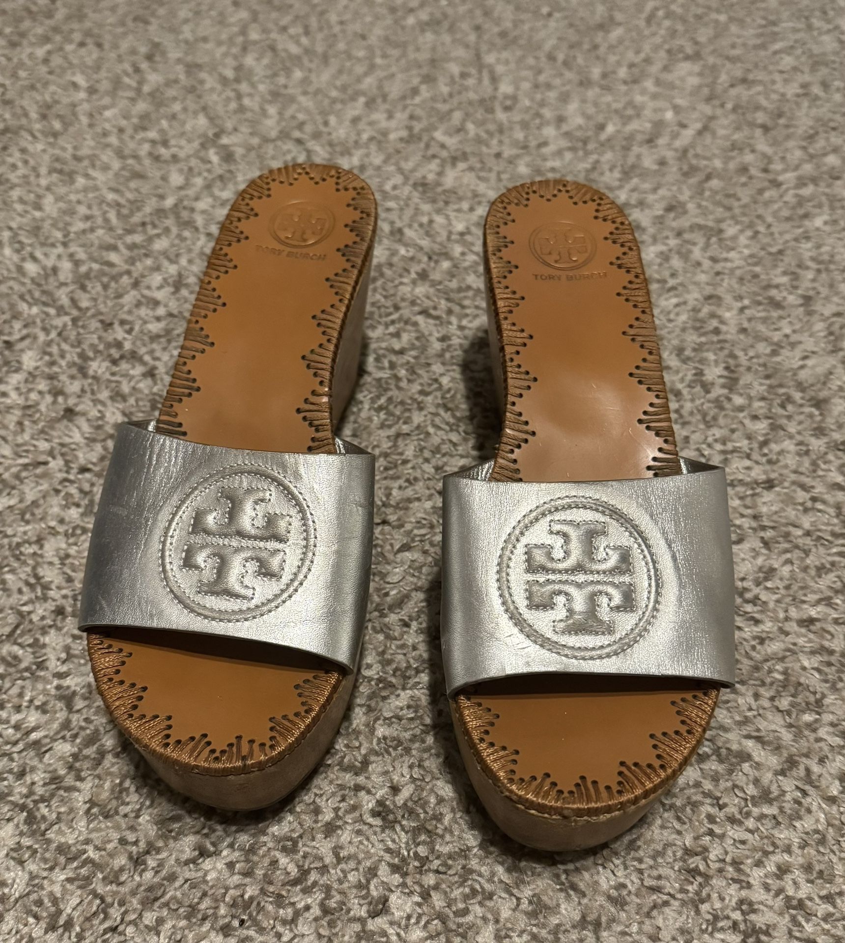 Awesome Tory Burch Wood Wedge Slides Size 9