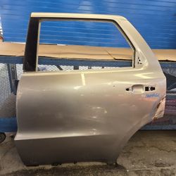 Dodge Durango 2012 2013 2014 2015 2016 2017  2018 2019 2020 2021 2022 Rear Door