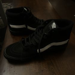 Black Vans 