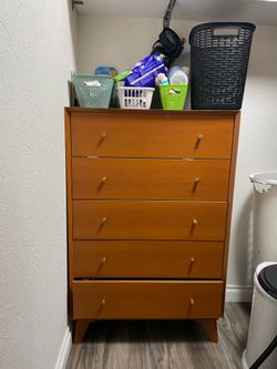 Nursery drawer dresser/midcentury chesnut drawer