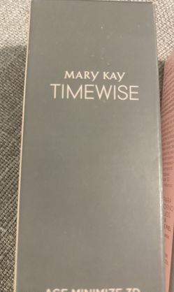 New. Mary Kay Timewise