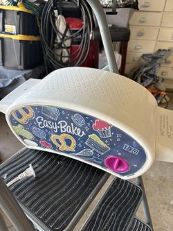 Easy Bake Oven