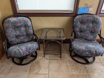Lacquer style wooden chair and table set