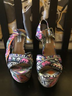 Steve Madden Wedges size 6 1/2