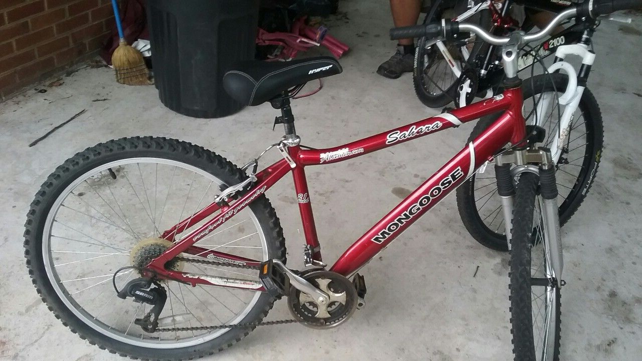 21 speed mountain bike 26inch wheels