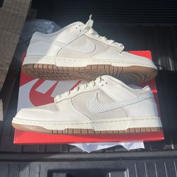 Brand New Dunk Low Size 11M