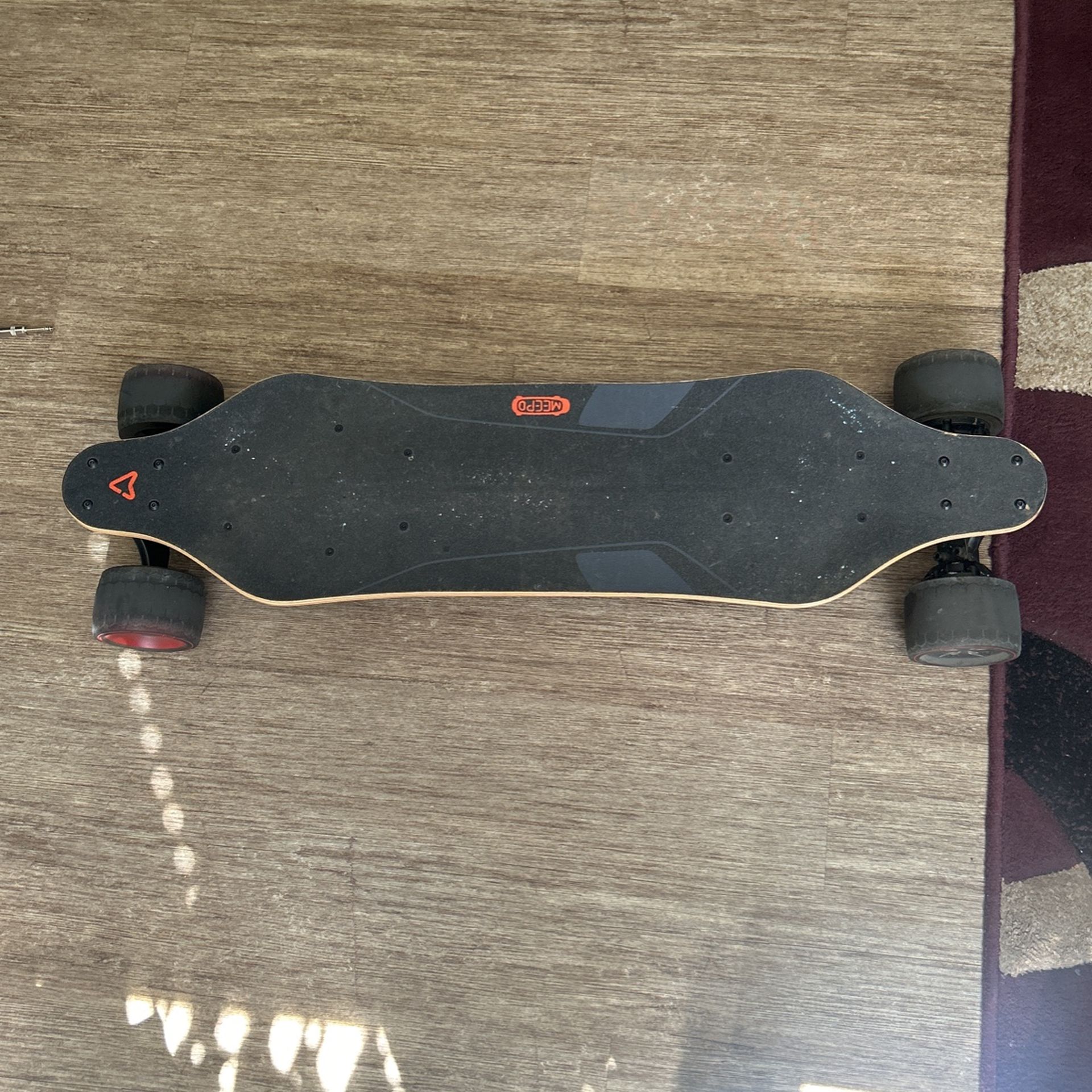 Skateboard électrique MEEPO AMP – Neuf, Sous Emballage