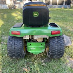 John Deere GX 335 Riding Yard Tractor Lawn Mower