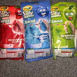 3 Pack Crayola Silly Scents Mold, Sculpt & Play Sand