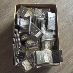 100+ Boxes of female eyelashes