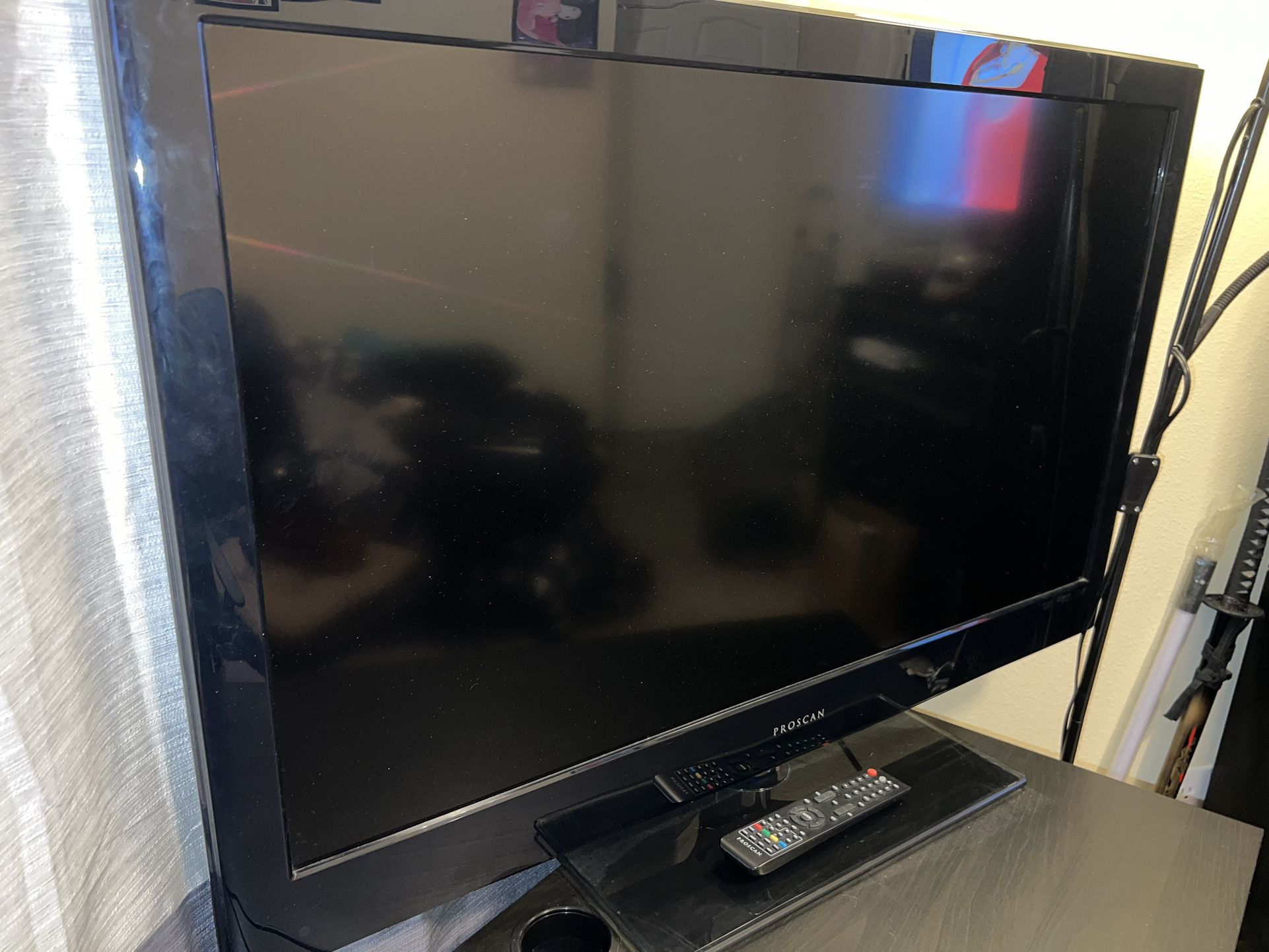 Proscan 42 Inch TV
