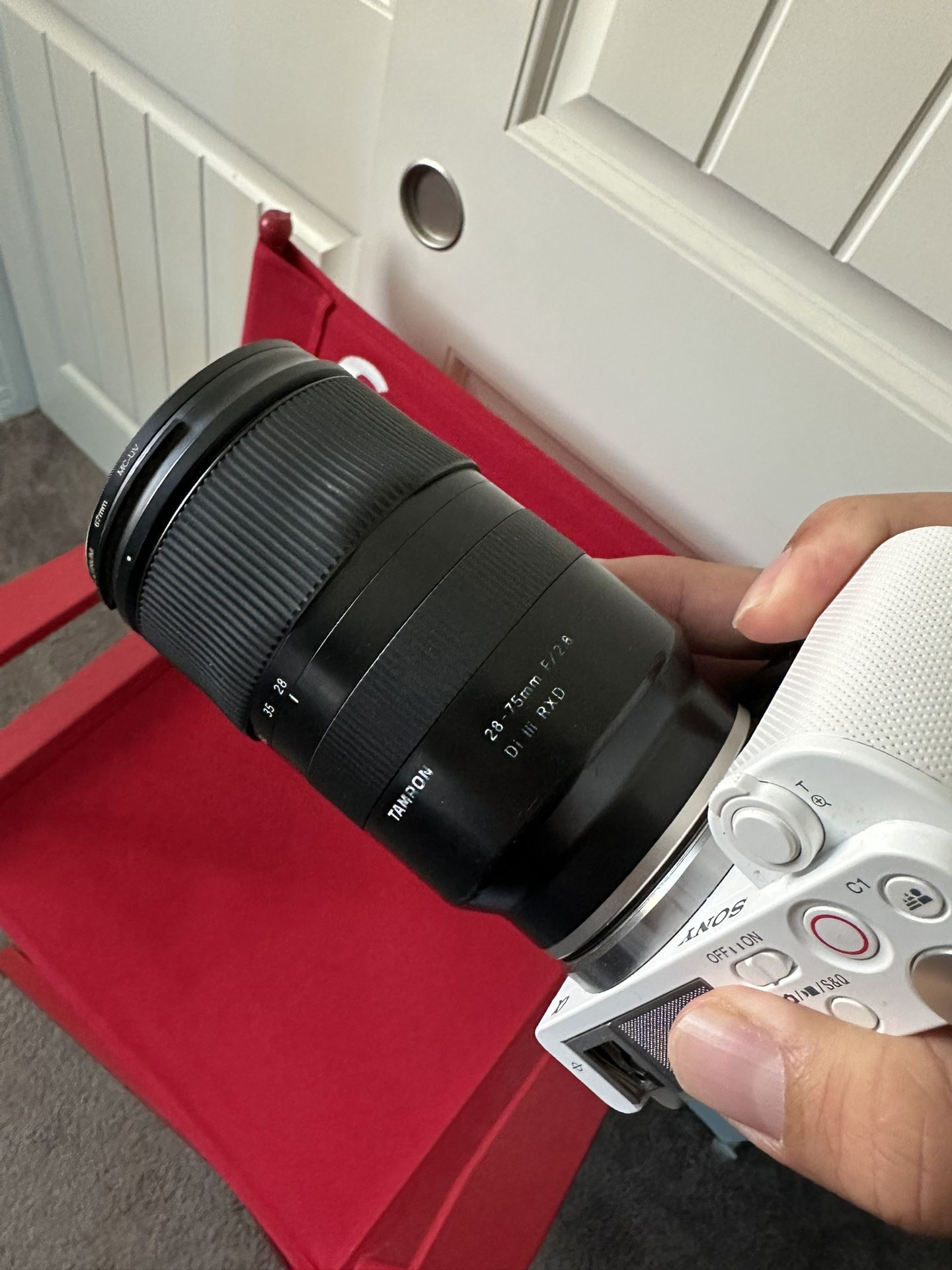 Tamron 28-75 Lens