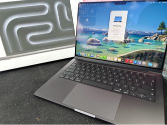 New open box Apple MacBook Pro 14” m5 pro 18/20 24gb ram 2TB one year warranty
