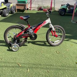 Bike With Training Wheels 