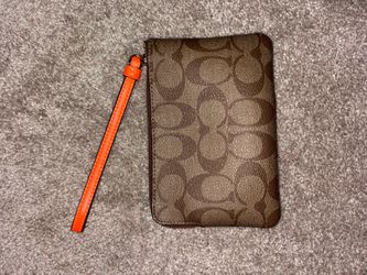 coach wallet/ mini bag