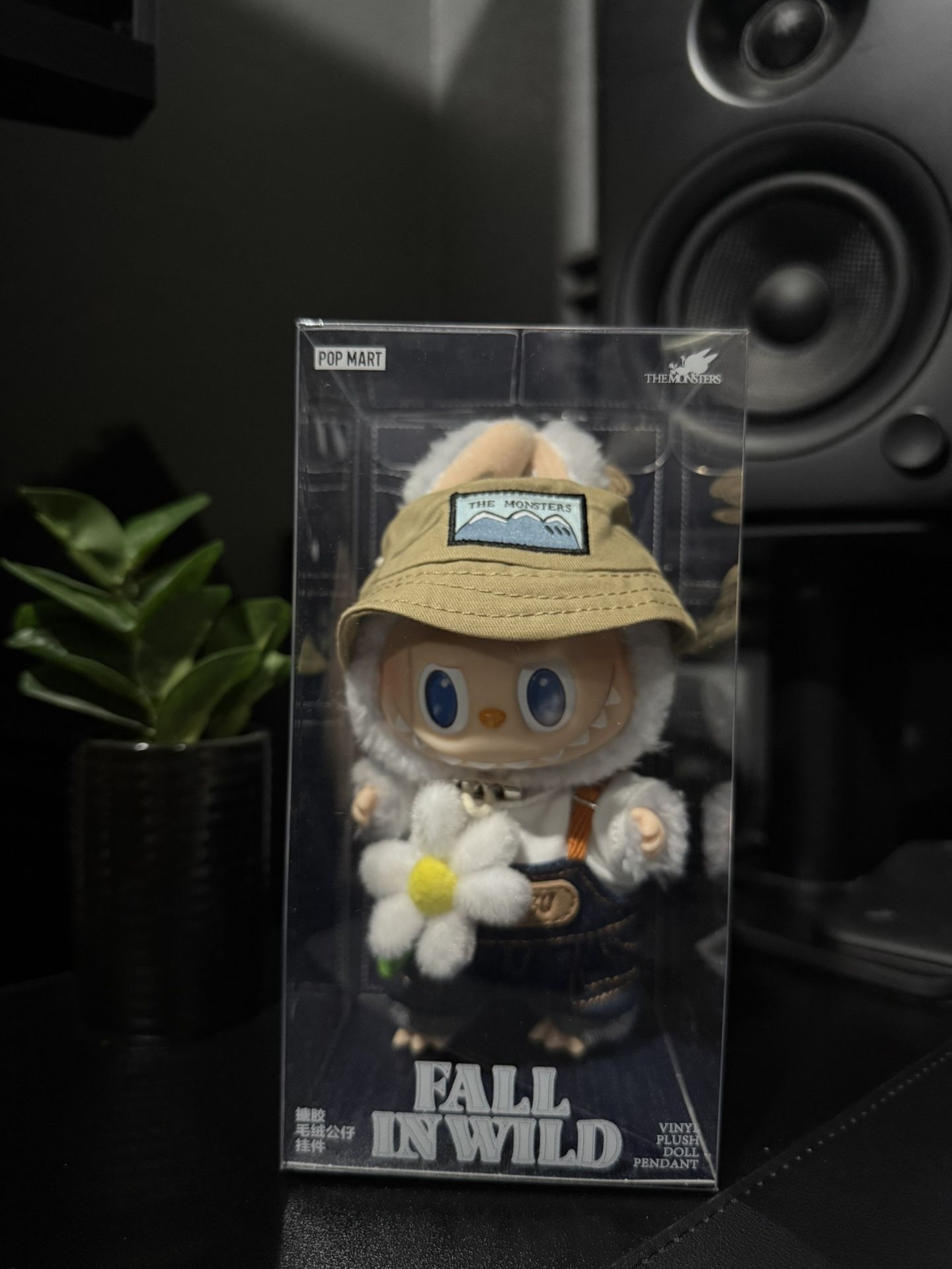 Brand New! Pop Mart Labubu The Monsters Fall In Wild Vinyl Plush Doll Pendant Keychain
