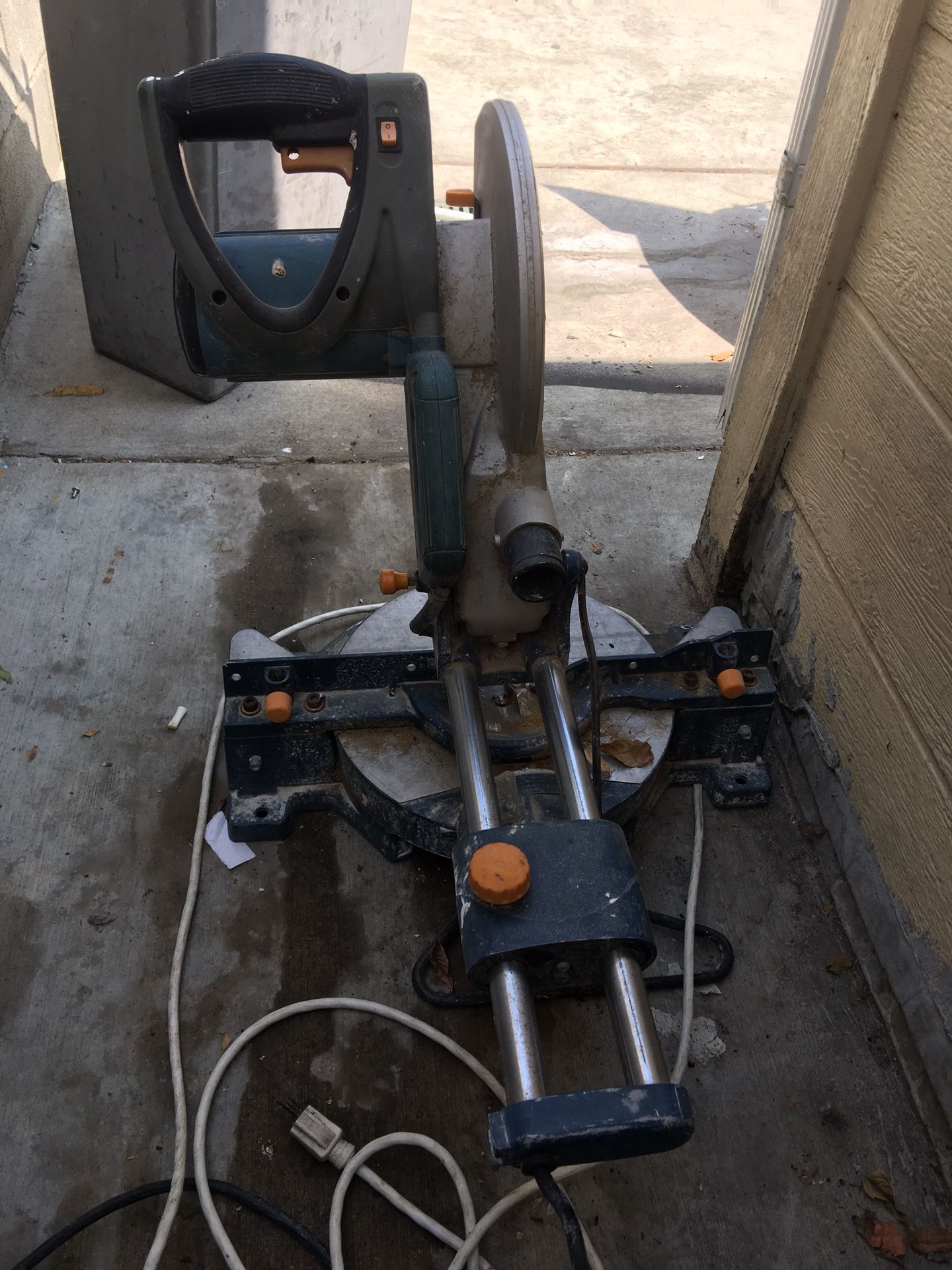 Power Saw
