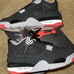 Jordan 4 Bred