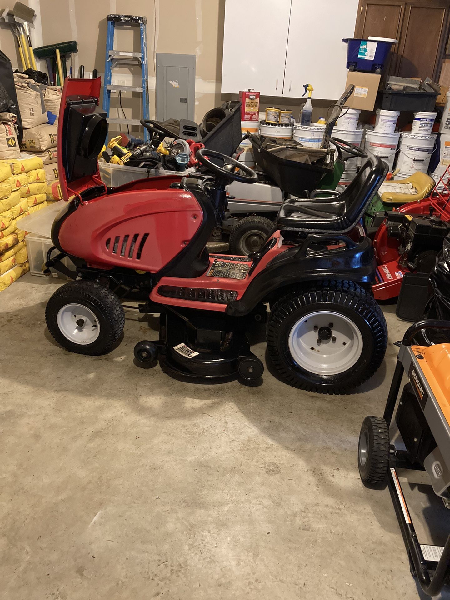Troy-Bilt 22HP ELS V Twin 46” Cut Garden Tractor