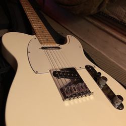 Fender Telecaster, All White Model