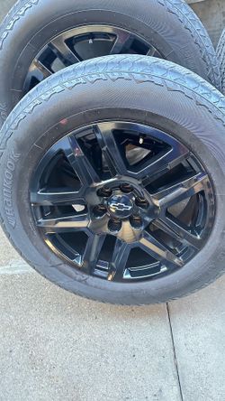 20 s TRAIL BOSS CHEVY GMC RIMS TIRES