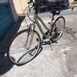 SCHWINN Bike Good Condition Size 27 