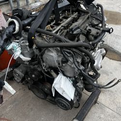 Infiniti G37 Motor Engine Part Out