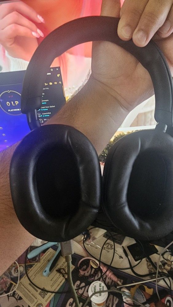 Sony xm5 Headphones Used