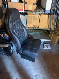 2023 Ford Passenger Seats