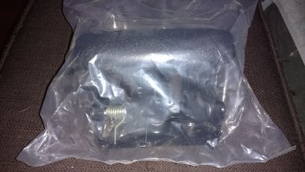 2005 Chevy Avalanche Tailgate Handle ,New 