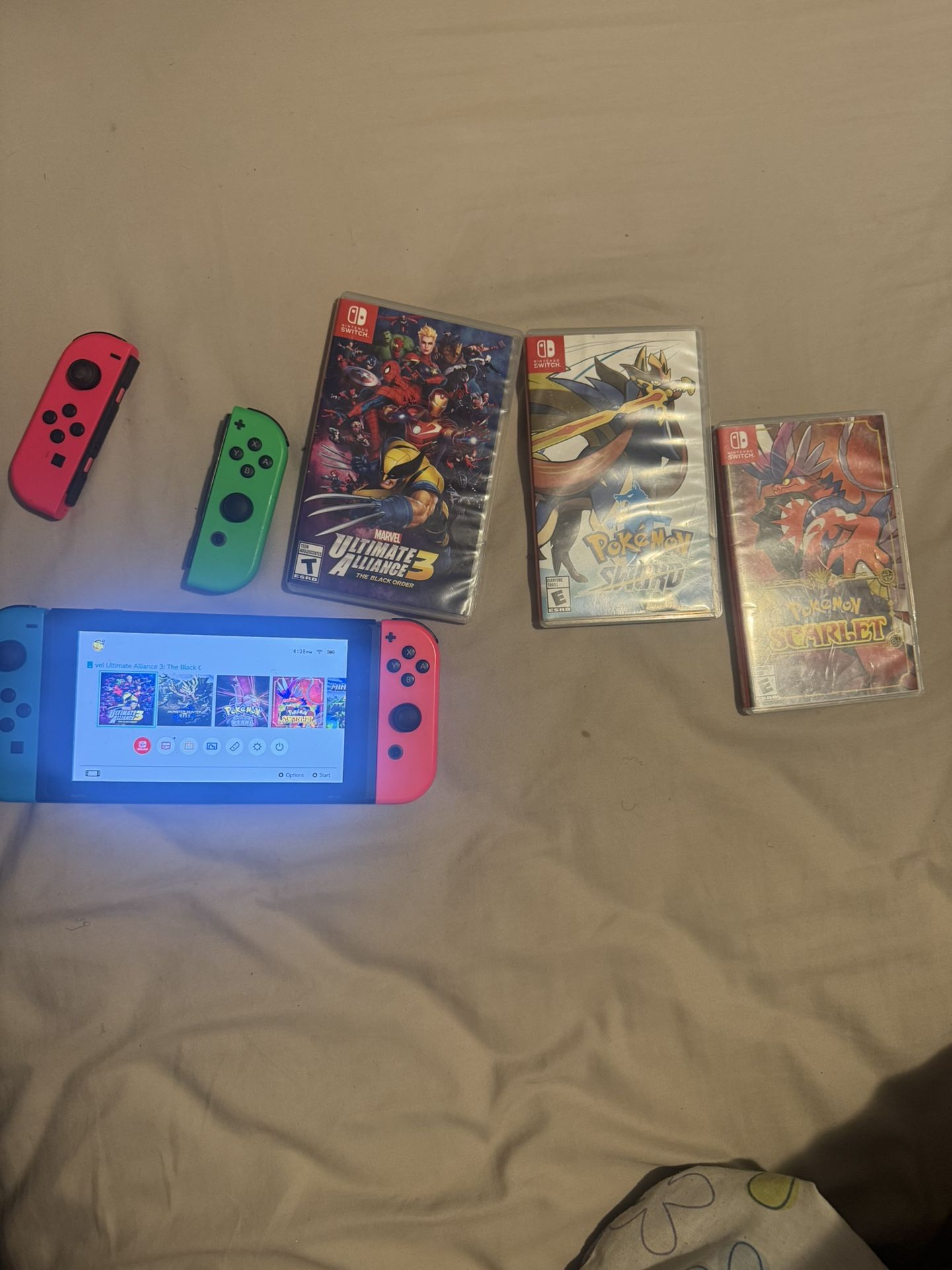Nintendo Switch Great Conditions And Games 