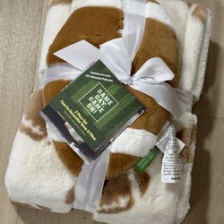 Game day Game On! faux fur blanket and pillow