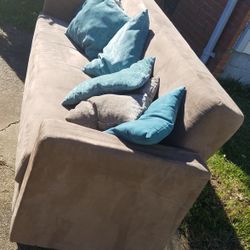 Solid/Sturdy Beige Microfiber Couch/Bed/Futon With Storage