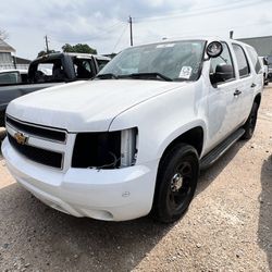 2014 CHEVY TAHOE 5.3L FOR PARTS ONLY 