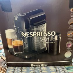 Nespresso Machine Vertuo w/ Milk Frother