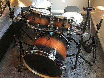 Six piece Mapex Armory drum set