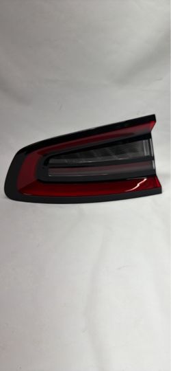 2015-2022 DODGE CHARGER DRIVER LEFT SIDE QUARTER TAIL LIGHT LAMP (contact info removed)5AC OEM
