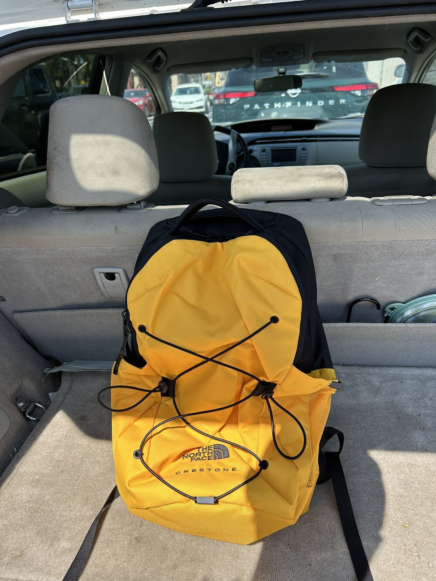 THE NORTH FACE BACKPACK (CRESTONE)