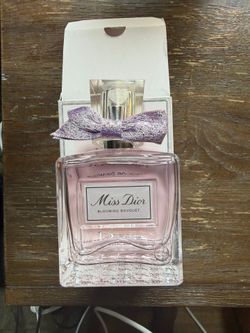 Miss Dior Perfume
