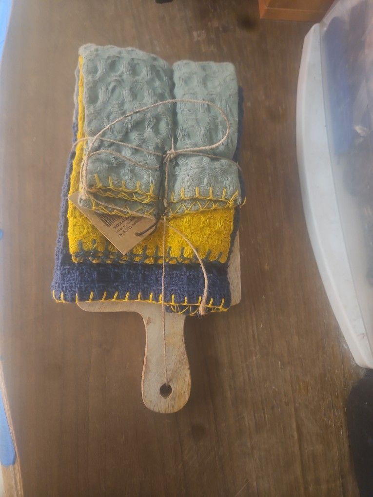 Cutting Board Hand Towel Combo