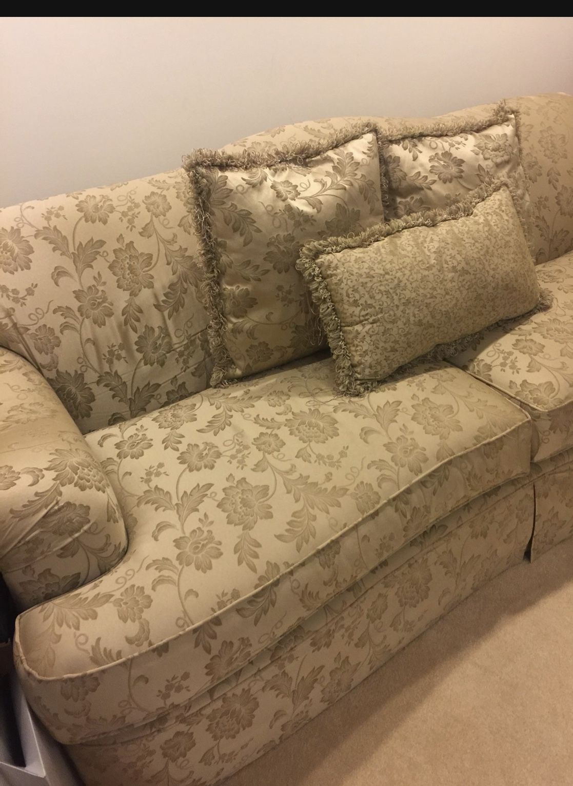 89” Sofa