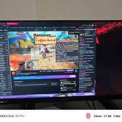 Selling Omen 32 Inch Monitor + 27 Inch monitor + Haunuo mount 