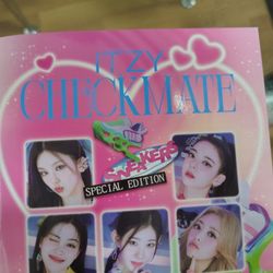 ITZY Checkmate Mini Album (Special Edition)