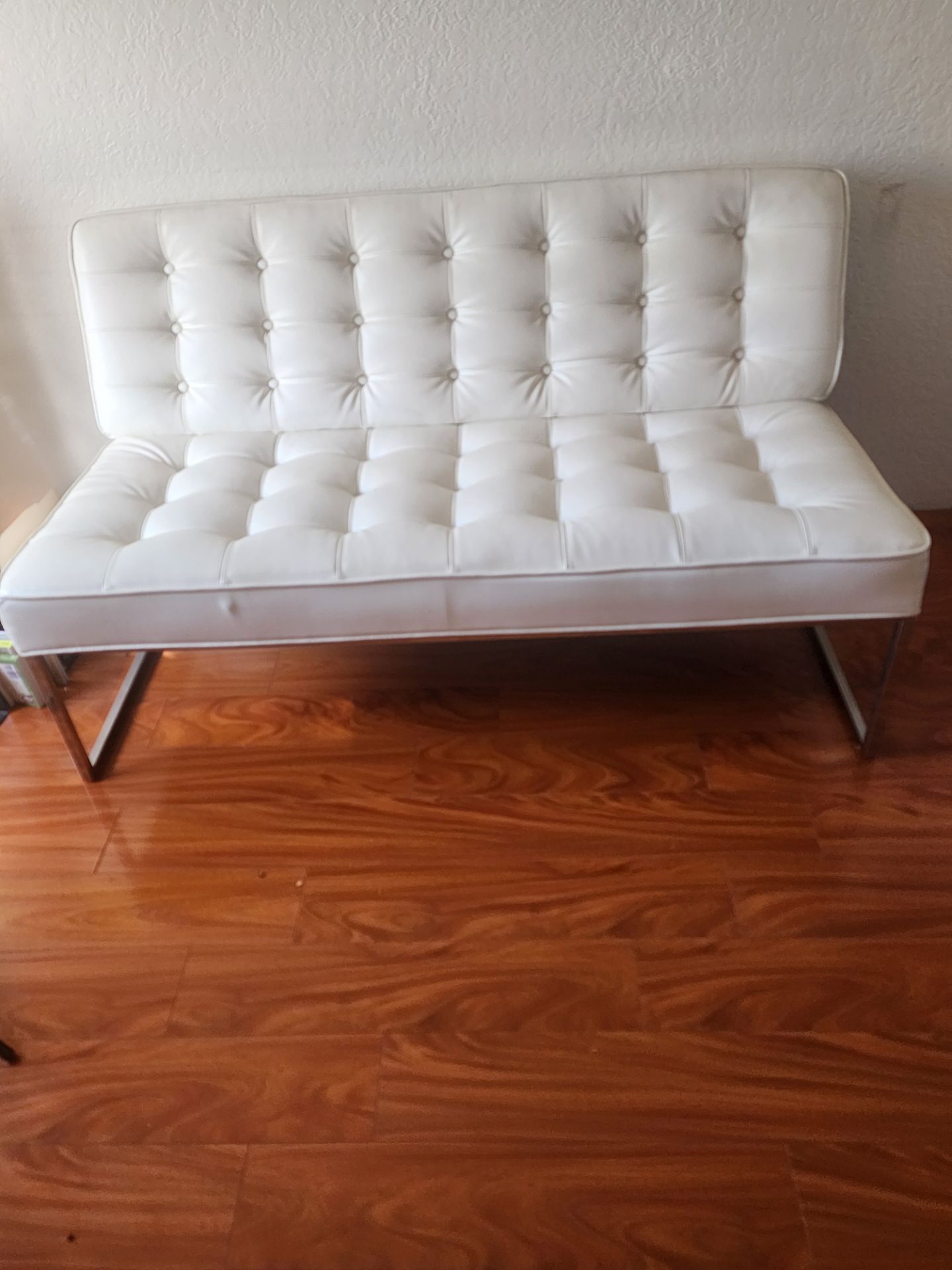 Leather White Love Seat, White Shelf/Partition
