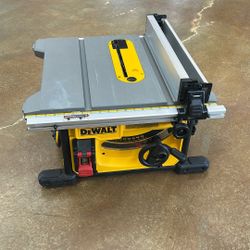 Dewalt 15 Amp Corded 8 1/4 Inch Compact Portable Job Site Table Saw No Stand