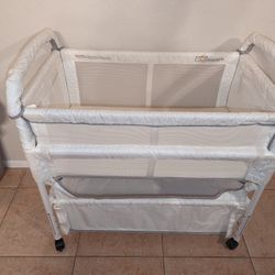 Arm's Reach bassinet Co Sleeper 
