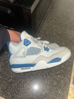 Jordan 4 Milatary blue