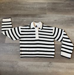 H&M Divided Women’s Black White Striped Collared Button Knit Pullover Sweater S